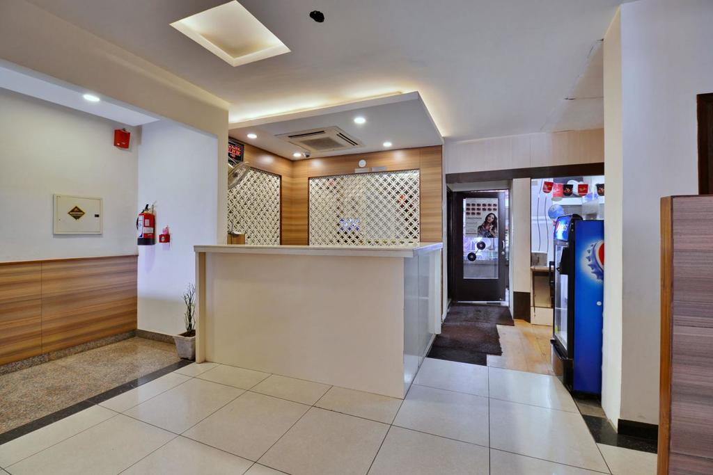 Hotel Aricent Chandīgarh Dış mekan fotoğraf